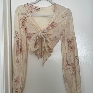 Billabong wrap top size small